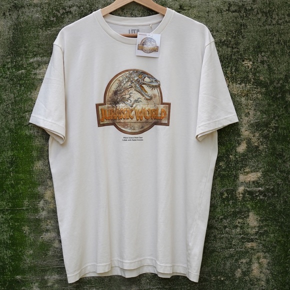 Jurassic world sorayama robot dinosaur t rex machine uniqlo t shirt - Picture 1 of 8